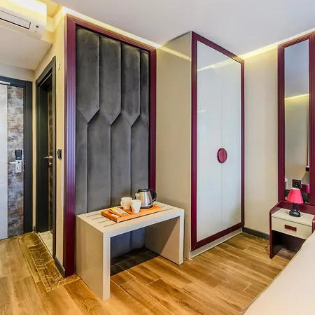 Heaven Premium Restaurant & Airport Shuttle