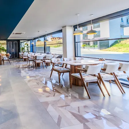 Heaven Premium Restaurant & Airport Shuttle