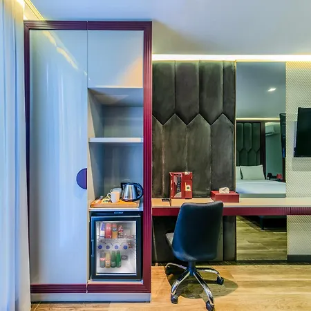 Heaven Premium Restaurant & Airport Shuttle Otel 3*