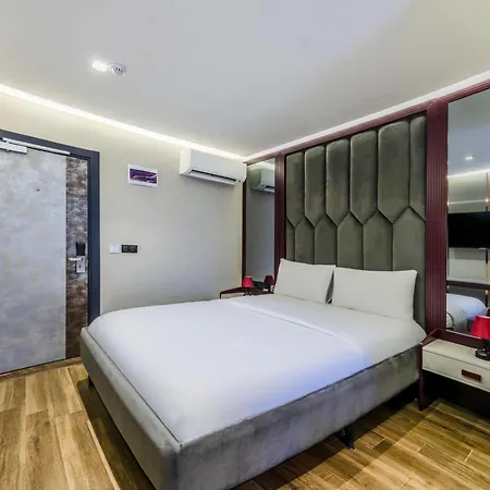 Heaven Premium Restaurant & Airport Shuttle