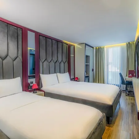 Heaven Premium Restaurant & Airport Shuttle 3* Arnavutkoy