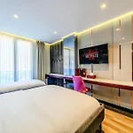 Hotel Heaven Premium Restaurant & Airport Shuttle 3*