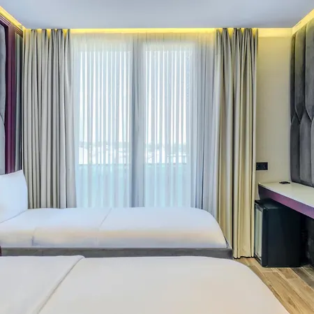 Heaven Premium Restaurant & Airport Shuttle 酒店 Arnavutkoy