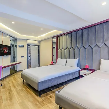 Heaven Premium Restaurant & Airport Shuttle 3* Arnavutkoy