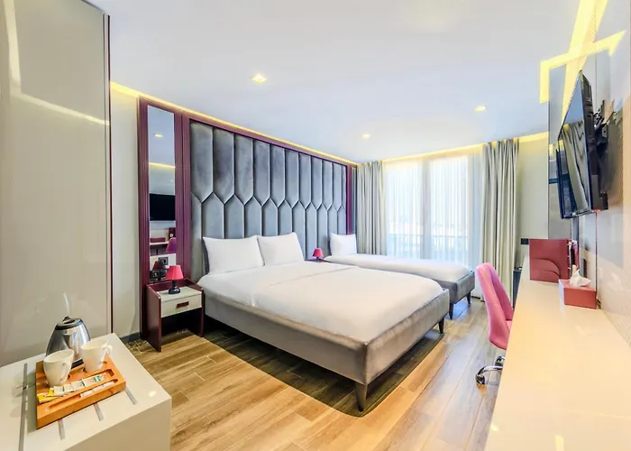 Heaven Premium Restaurant & Airport Shuttle Ξενοδοχείο 3*