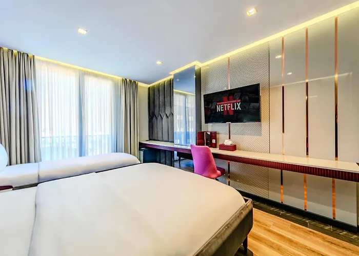 Ξενοδοχείο Heaven Premium Restaurant & Airport Shuttle 3*