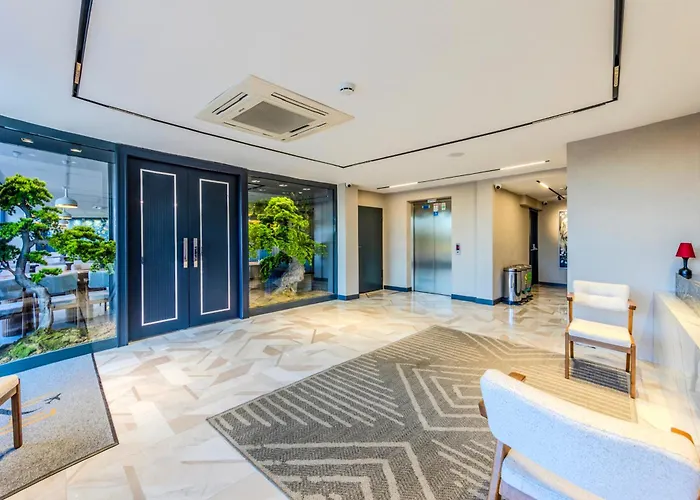 Ξενοδοχείο Heaven Premium Restaurant & Airport Shuttle