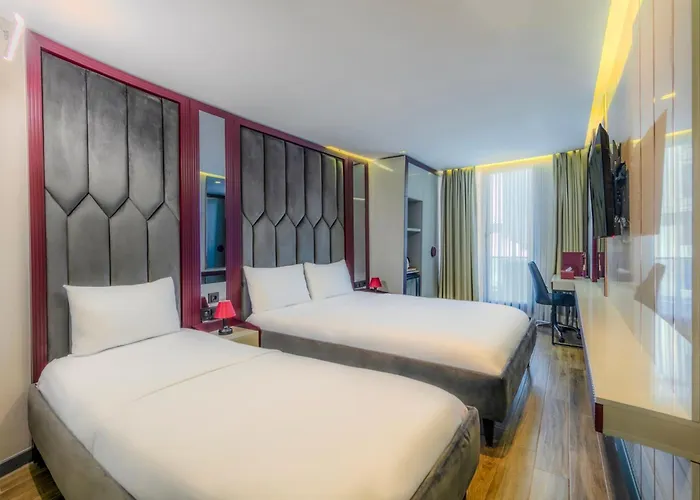 Heaven Premium Restaurant & Airport Shuttle 3* Arnavutkoy